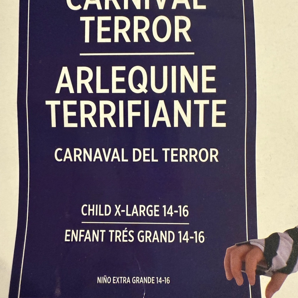 Carnival Terror Costueme - Picture 3 of 5